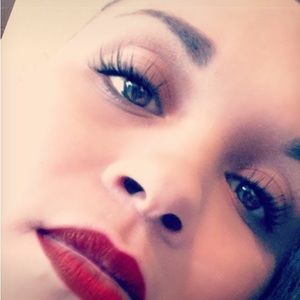 Meet your Posher, Krista